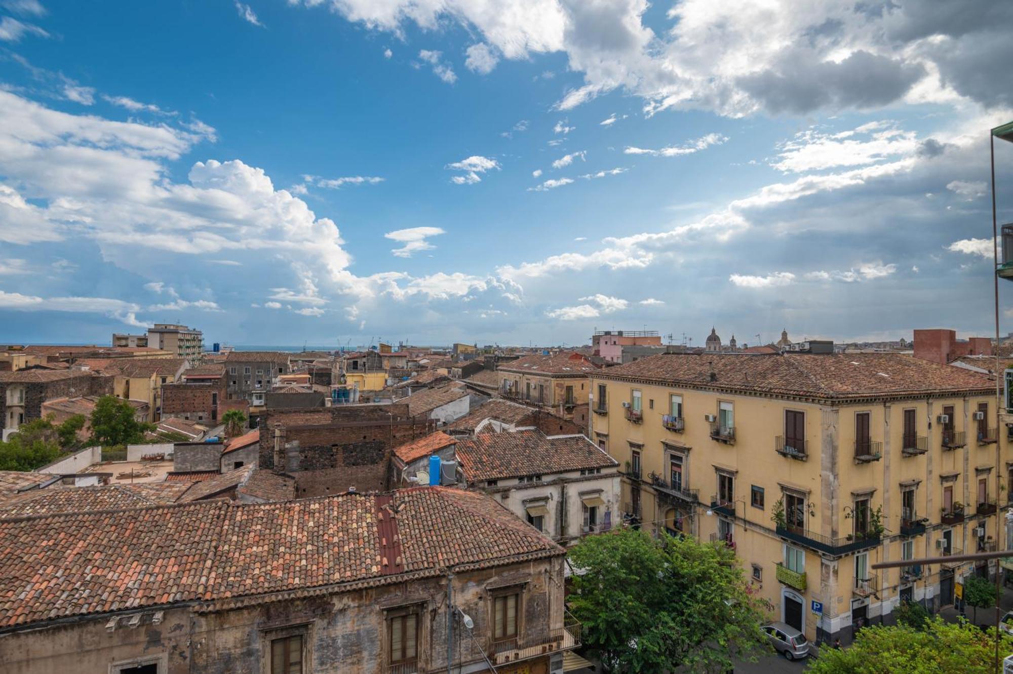 Nel Cuore Di Catania Apartment Екстериор снимка